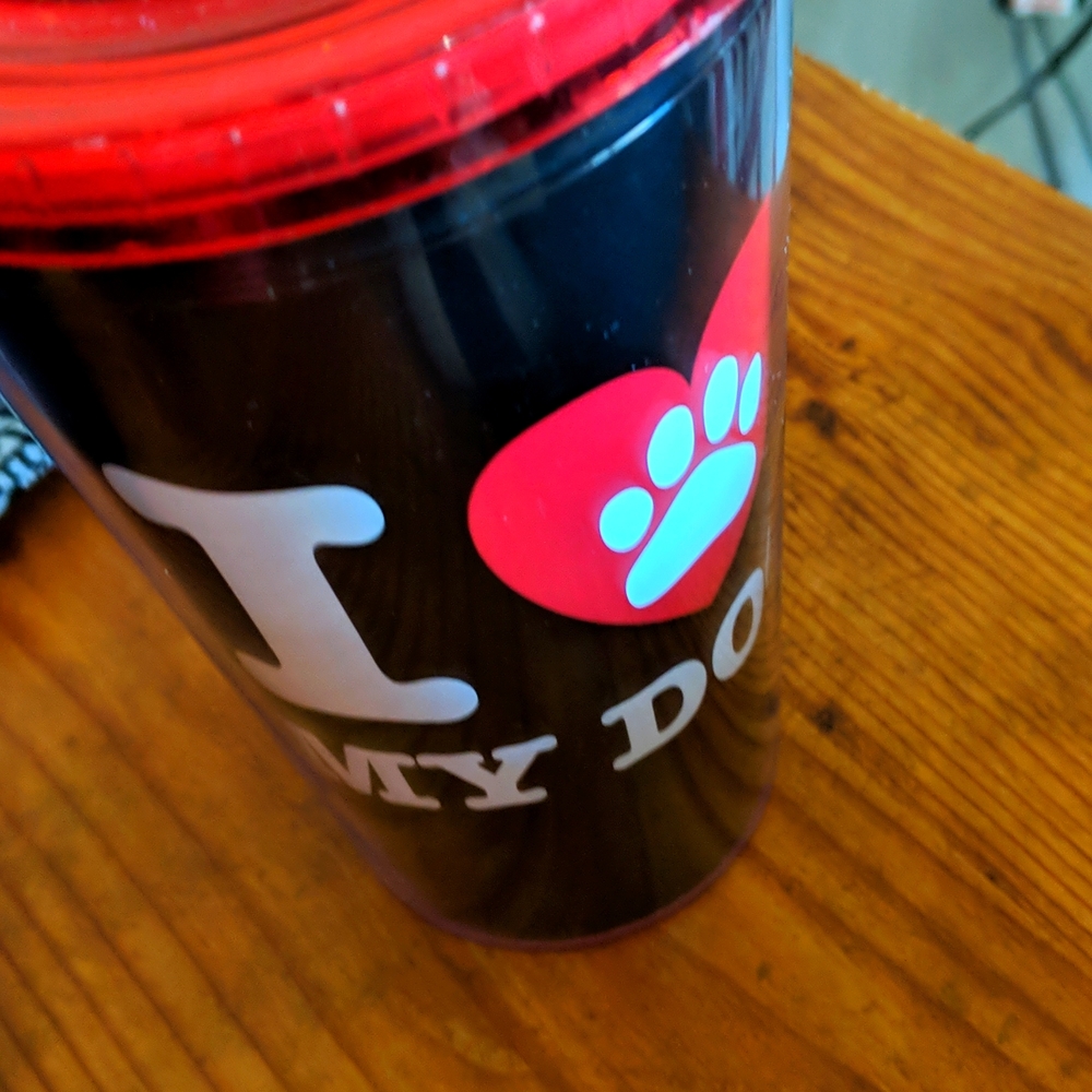 FREE NWOT I Love My Dog Walkin' Cup